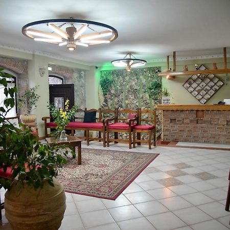 Blue Star 2 Hotel Pírji Thérmisz Kültér fotó